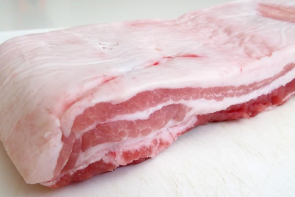 Frozen Pork Back Skin - FRIGORIFICO BETTER BEEF LTDA